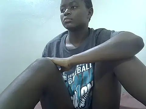 milky gal ebony online show from 07-30-26, 03:11