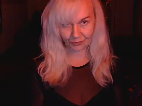 Ravelynni online show from 07-26-26, 04:03