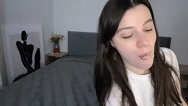 Snapshot of fbcbella chatting on 06-23-26, 11:19 fbcbella online show from 06-23-26, 11:19