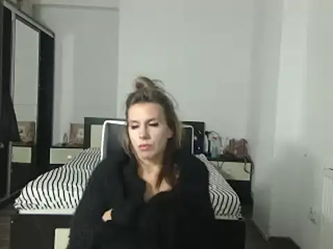 DedeSibel online show from 01-27-25, 06:52