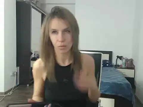 DedeSibel online show from 02-13-25, 10:23