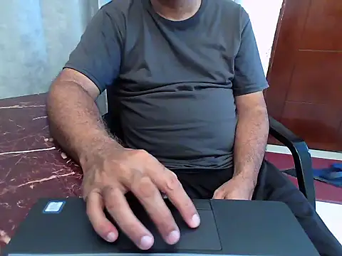 Snapshot of desipapaxx chatting on 07-28-26, 07:39 desipapaxx online show from 07-28-26, 07:39