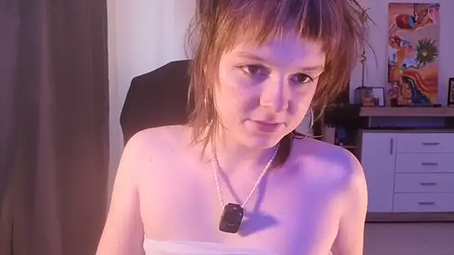 DustiZuchowski online show from 06-22-26, 09:06
