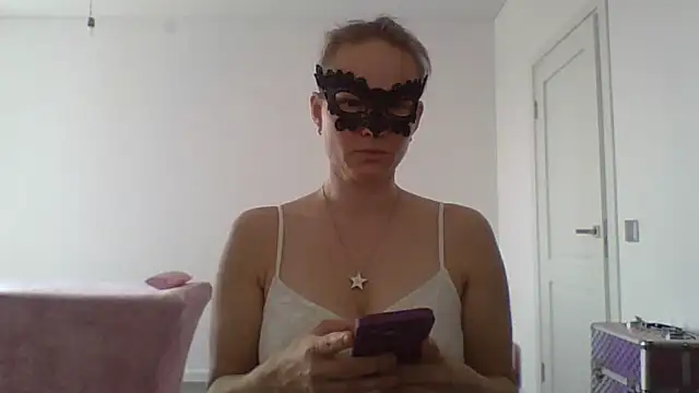 Virellesi online show from 06-30-26, 10:38