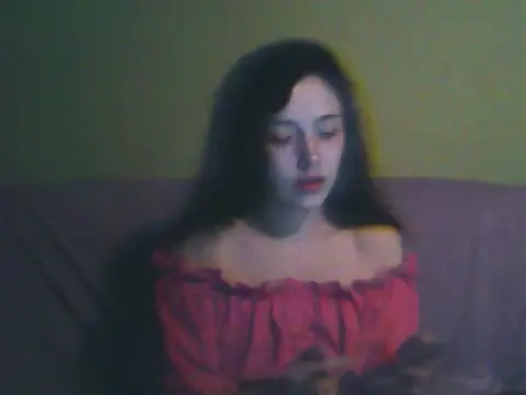 Snapshot of Corilyn chatting on 07-09-26, 07:40 Corilyn online show from 07-09-26, 07:40