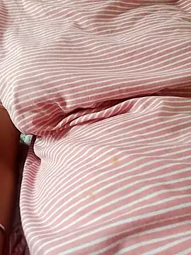 horny couple- online show from 07-25-26, 02:09
