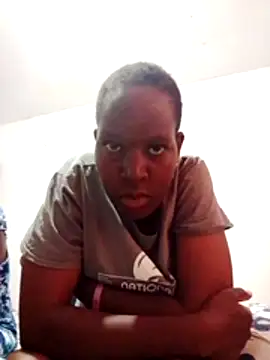 Snapshot of sly_gee chatting on 07-14-26, 10:54 sly gee online show from 07-14-26, 10:54