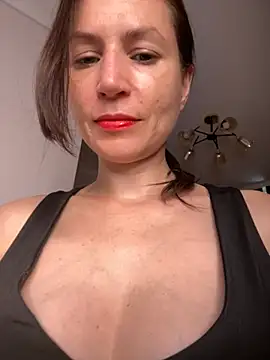 Lisse of striptease online show from 06-27-26, 01:39