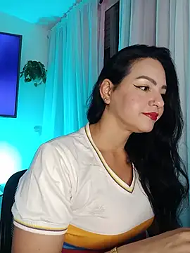 Snapshot of WandaArias chatting on 07-05-26, 03:34 WandaArias online show from 07-05-26, 03:34