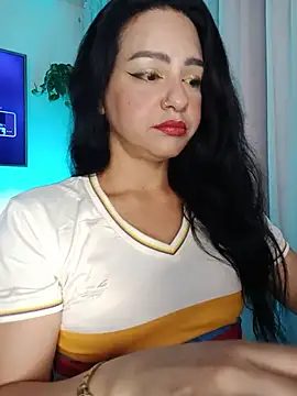 Snapshot of WandaArias chatting on 07-05-26, 04:19 WandaArias online show from 07-05-26, 04:19
