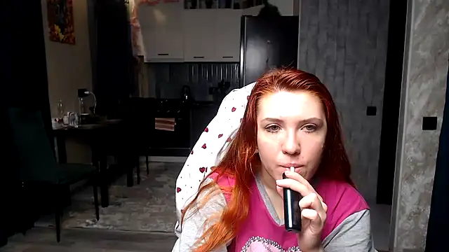 Reginasmilee online show from 03-20-26, 03:44