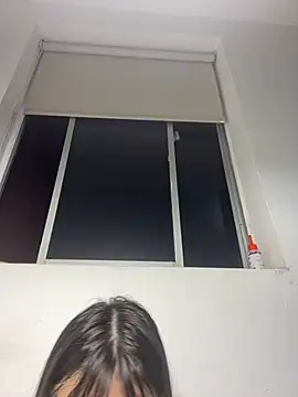 im lizzy17 online show from 07-16-26, 04:29
