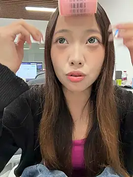 YY-1-1-1 online show from 07-09-26, 06:28