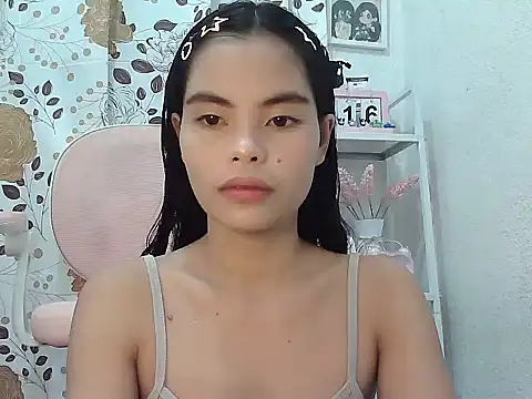 urprettyjane4u online show from 07-15-26, 11:43