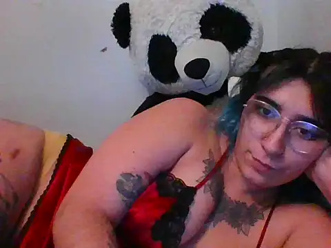 Snapshot of Messalina_exotik chatting on 07-12-26, 05:42 Messalina exotik online show from 07-12-26, 05:42