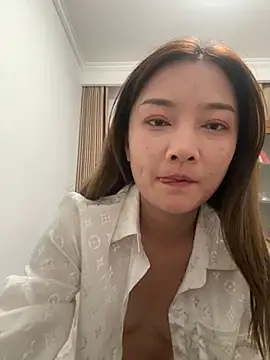 Yueya- online show from 06-24-26, 12:37