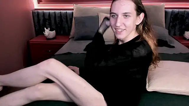 ChrisyBevy online show from 07-05-26, 04:19