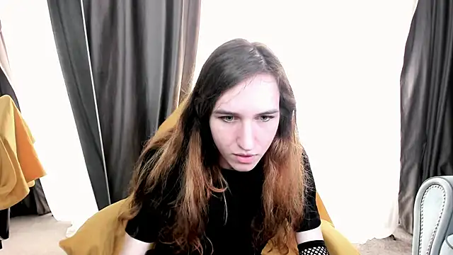 ChrisyBevy online show from 07-05-26, 08:05