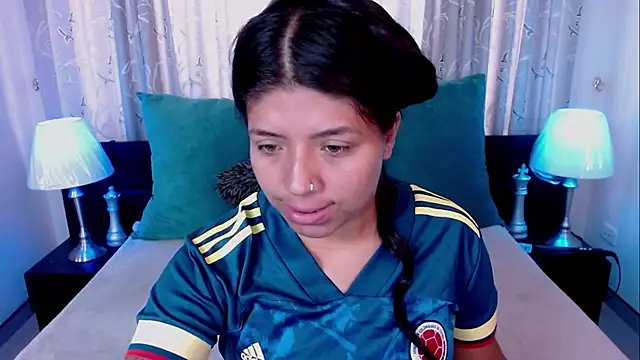 Snapshot of Kathe_Lin chatting on 06-27-26, 12:44 Kathe Lin online show from 06-27-26, 12:44