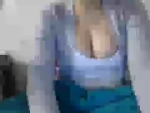 Snapshot of len64 chatting on 06-26-26, 11:53 len64 online show from 06-26-26, 11:53