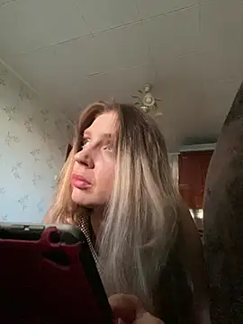 Snapshot of Charline_Gusty chatting on 07-01-26, 04:51 Charline Gusty online show from 07-01-26, 04:51