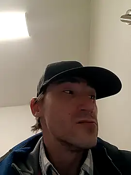 Snapshot of patdoped chatting on 12-23-24, 09:59 patdoped online show from 12-23-24, 09:59