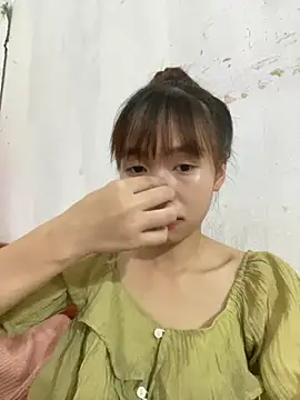 Snapshot of Nhii_Cum chatting on 06-29-26, 05:57 Nhii Cum online show from 06-29-26, 05:57