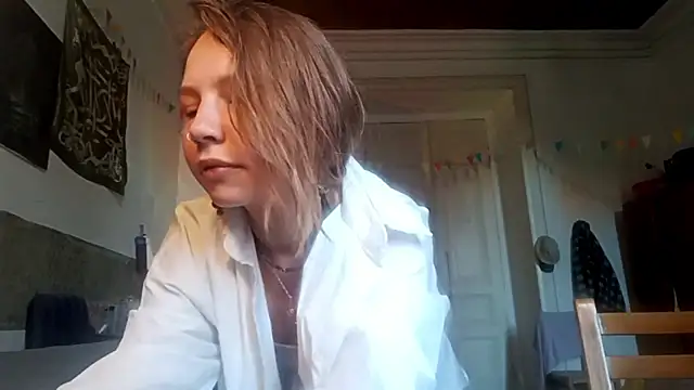 Olivianna online show from 06-28-26, 04:02