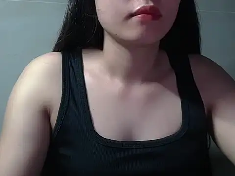 Ngociuu08 online show from 08-03-26, 03:38