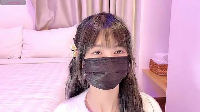 Snapshot of Your-Sunshinee chatting on 07-05-26, 04:03 Your-Sunshinee online show from 07-05-26, 04:03