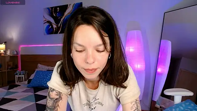 Snapshot of Maya_Campbell chatting on 07-02-26, 03:23 Maya Campbell online show from 07-02-26, 03:23