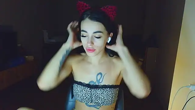 Snapshot of natali_elfie chatting on 07-03-26, 11:22 natali elfie online show from 07-03-26, 11:22