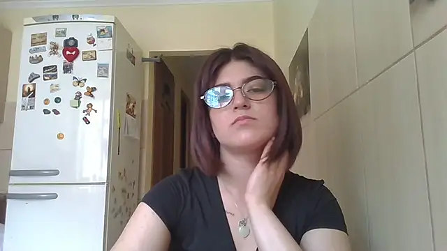 Snapshot of Lola_enjoy chatting on 07-17-26, 11:28 Lola enjoy online show from 07-17-26, 11:28