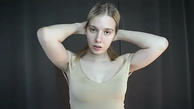 Snapshot of ElaineBerum chatting on 07-23-26, 11:08 ElaineBerum online show from 07-23-26, 11:08
