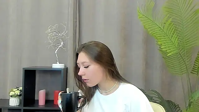 CarlitaThomley online show from 07-03-26, 10:21