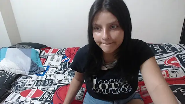 small stefania online show from 07-16-26, 06:36