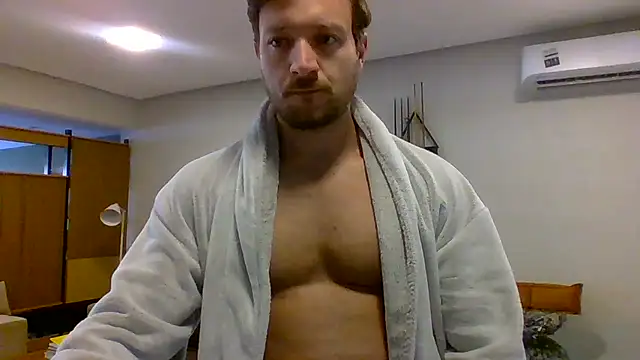 Snapshot of Mrgray28 chatting on 07-07-26, 08:02 Mrgray28 online show from 07-07-26, 08:02