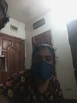 Snapshot of Moyna_52 chatting on 07-03-26, 09:05 Moyna 52 online show from 07-03-26, 09:05