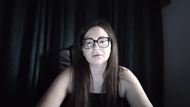 NoraMilf online show from 07-04-26, 12:44