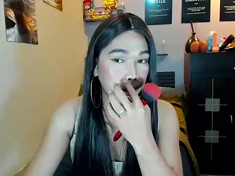 Foxybitch megan online show from 07-07-26, 09:19
