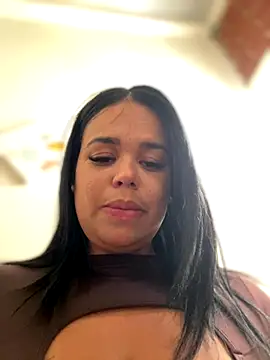 AliceStarshine online show from 11-26-25, 04:52