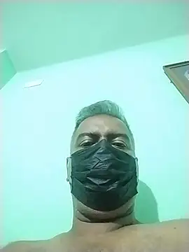 Snapshot of daddy_small_dick chatting on 07-07-26, 08:57 daddy small dick online show from 07-07-26, 08:57
