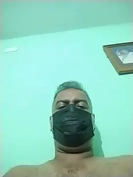 Snapshot of daddy_small_dick chatting on 07-08-26, 08:13 daddy small dick online show from 07-08-26, 08:13