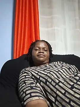Lilianag online show from 07-14-26, 10:59