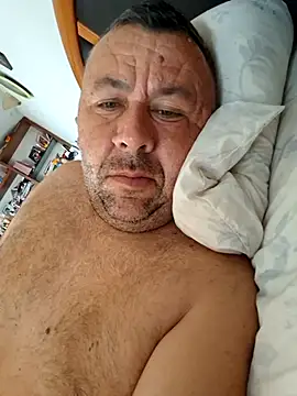 Larry 45 online show from 07-26-26, 06:10