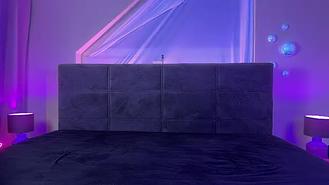 pink paula online show from 07-10-26, 08:11