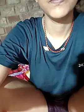 Snapshot of 18year_shilpi chatting on 07-06-26, 08:55 18year shilpi online show from 07-06-26, 08:55