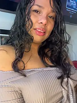 Rashell1 Queen online show from 07-09-26, 01:15