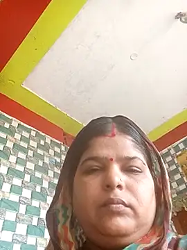 Snapshot of hot_bhabi1 chatting on 07-13-26, 03:53 hot bhabi1 online show from 07-13-26, 03:53