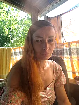 Snapshot of SophieHunter chatting on 07-13-26, 06:49 SophieHunter online show from 07-13-26, 06:49